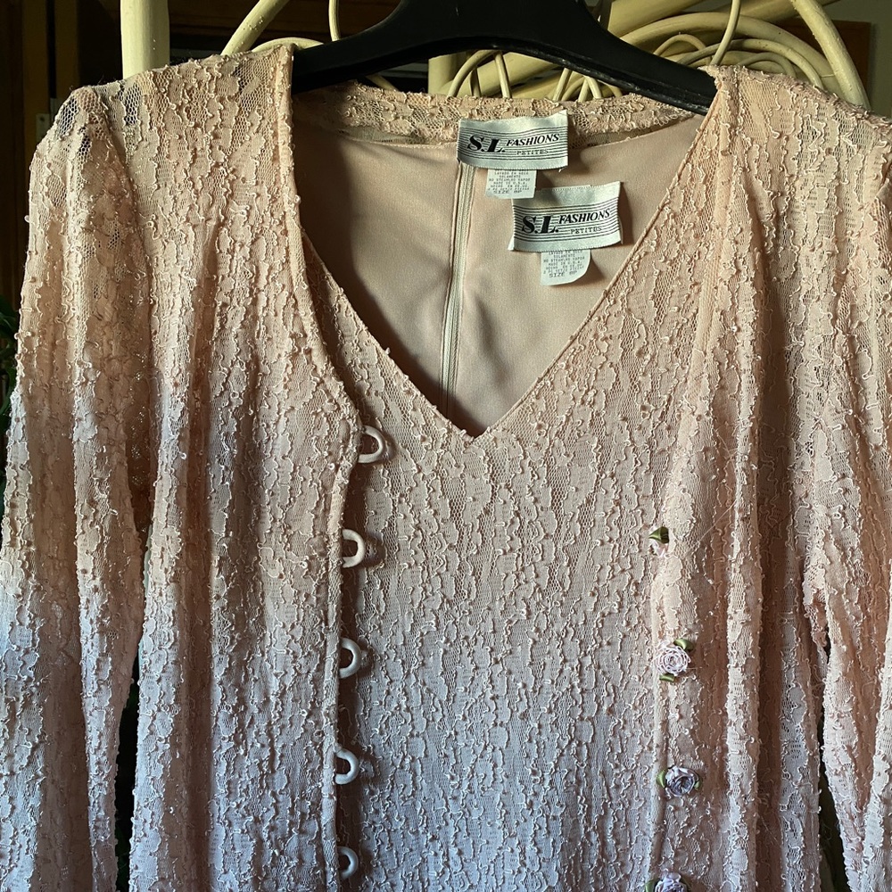 Pale peach/pink dress beautiful!